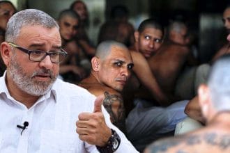 15A5766F F976 4BA1 B337 3B067CDB24B4