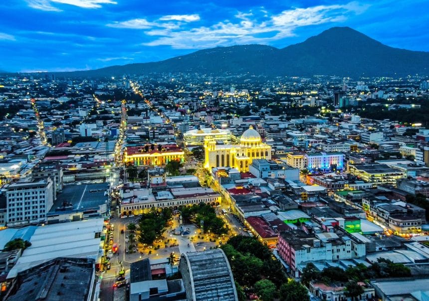 B87A2784 F72F 48F1 B6ED 61226DEF8BAD