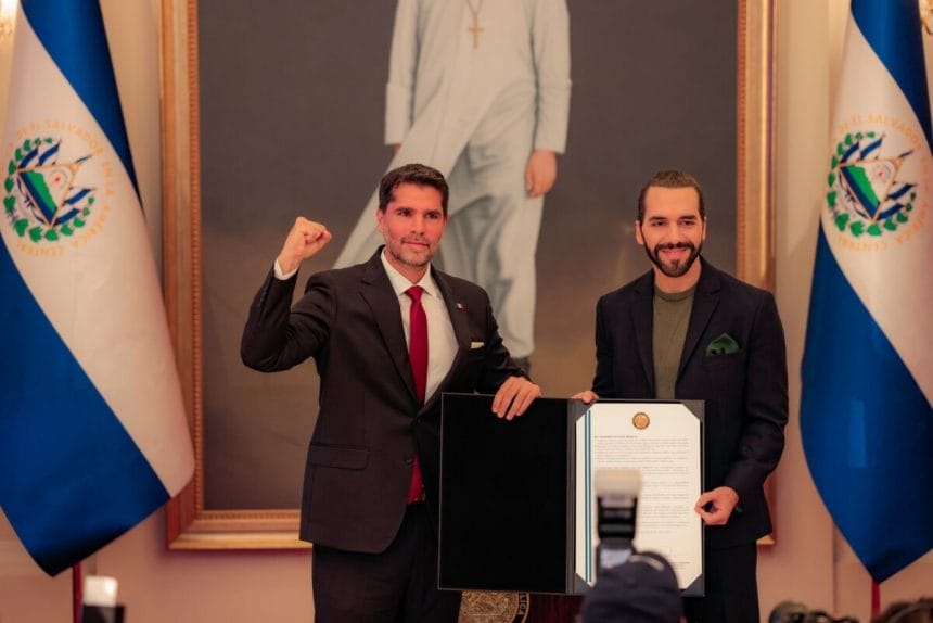 A49BC766 A1AA 4E9D BA6C 617576D06E1B