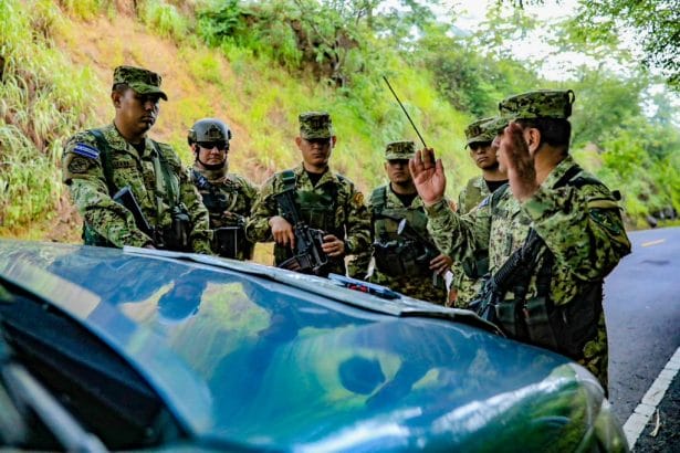 51DABC6F 770D 47D4 8490 B513046B519F