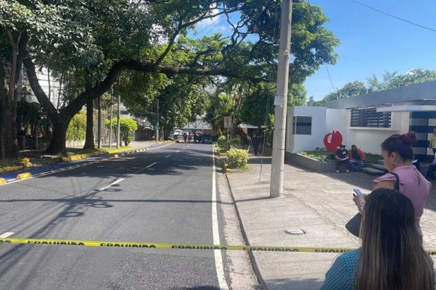 A8111DD9 FC15 4D96 8497 A5FD3F576D31