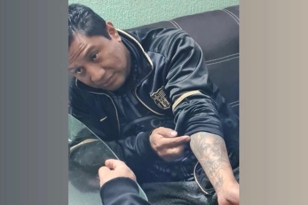 766DF940 8EE5 4C8F 9393 155093A032D8