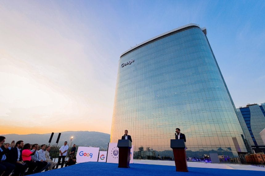 Google inaugura sus oficinas en El Salvador